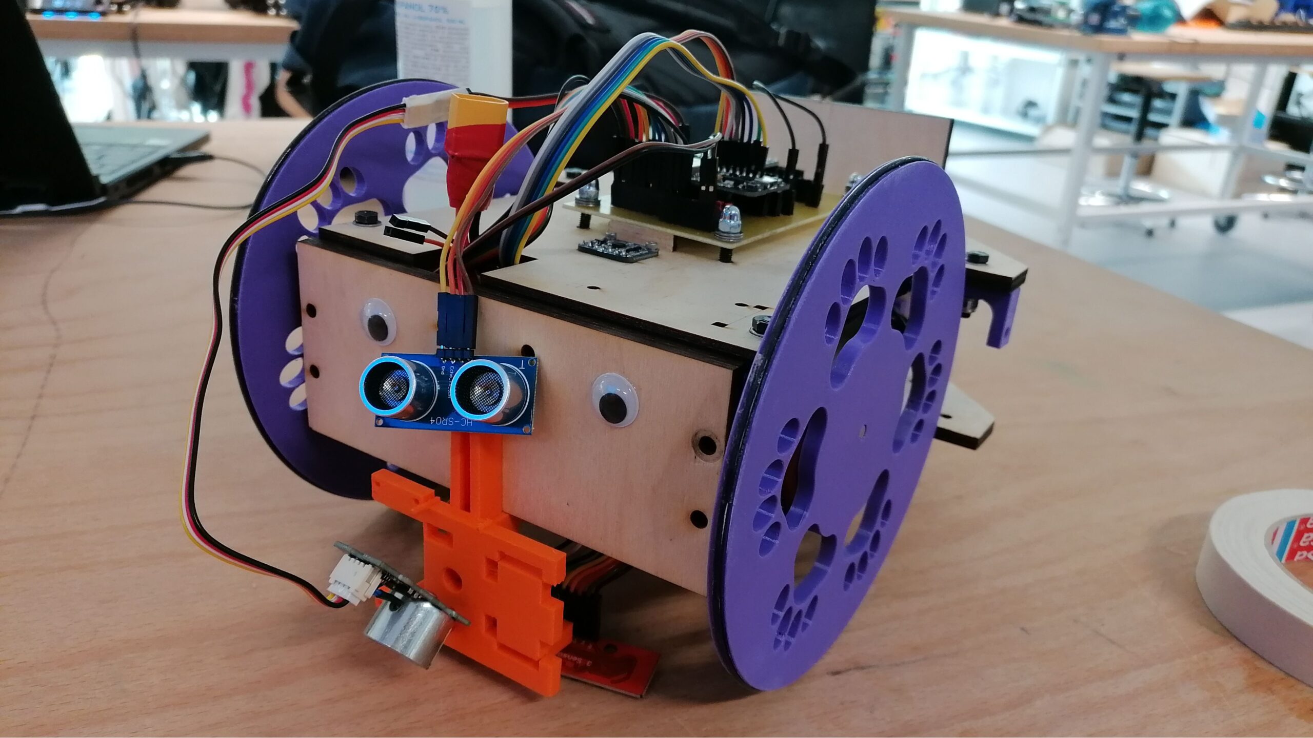Read more about the article The Making of LENN·E: A Tiny Robot with Big Dreams